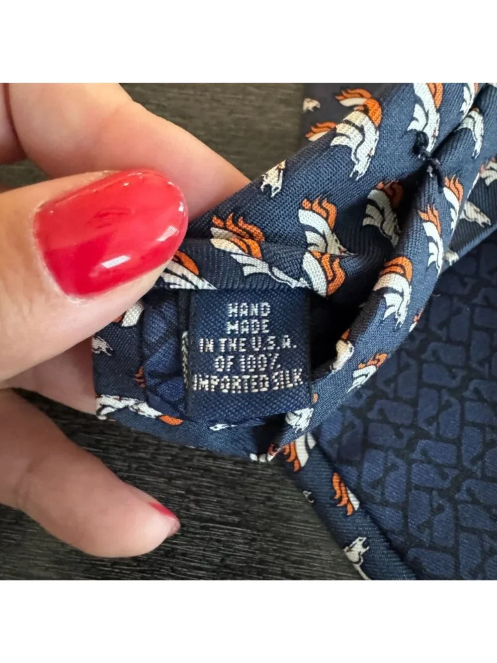 Vineyard Vines Custom Collection NFL Broncos Denver 100% Silk Tie Hand Made USA